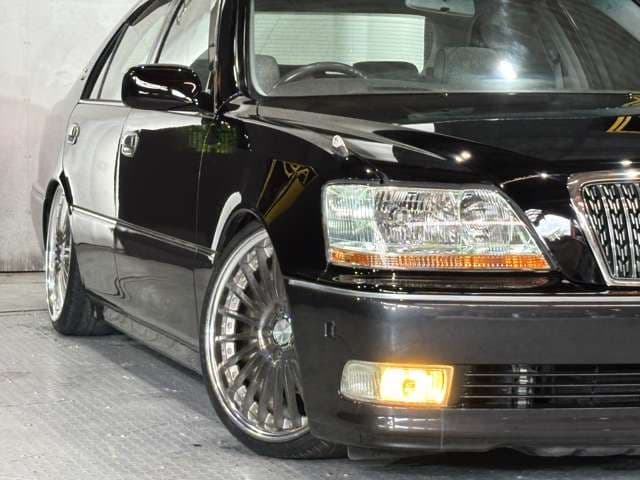 Car thumbnail 2