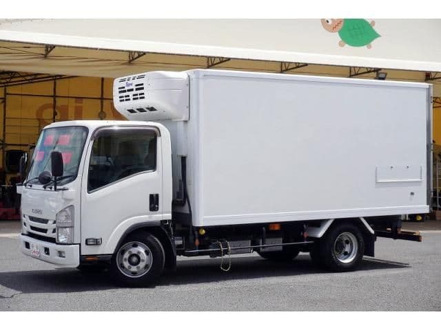 ISUZU