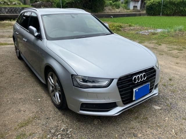Car image 1