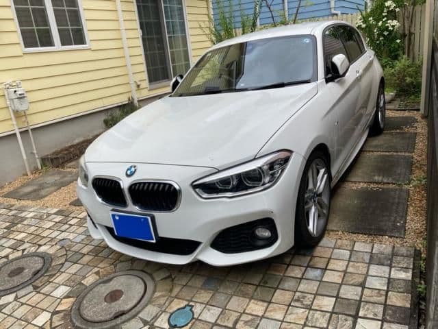 Car image 1