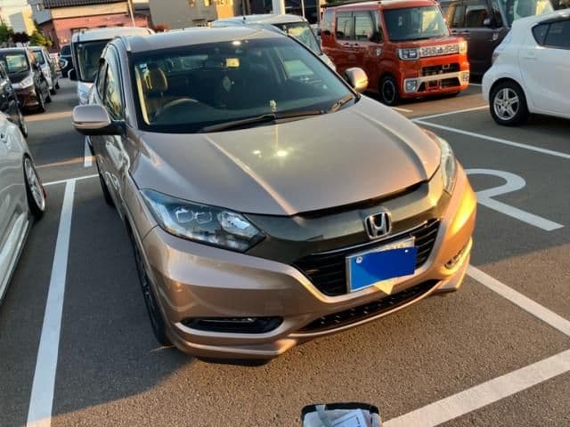 Car image 1