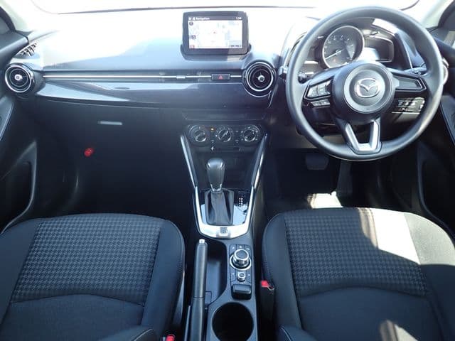 Car thumbnail 2