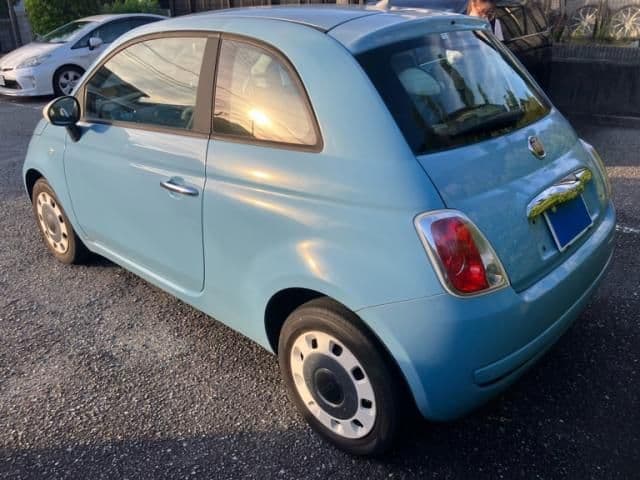 Car thumbnail 3