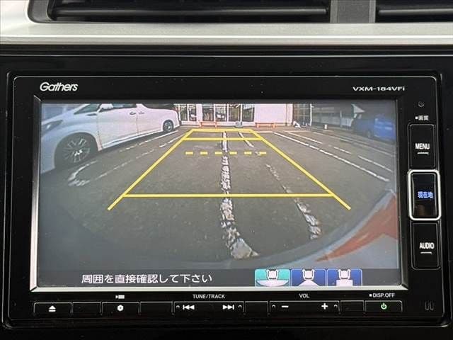 Car thumbnail 3
