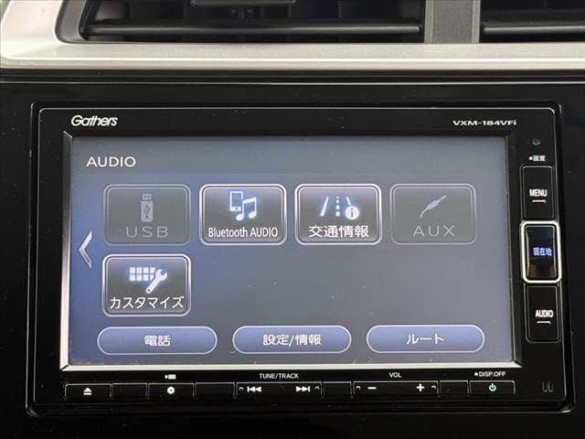 Car thumbnail 4