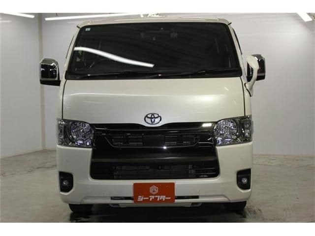 Car thumbnail 2