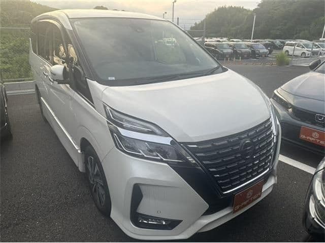 NISSAN
