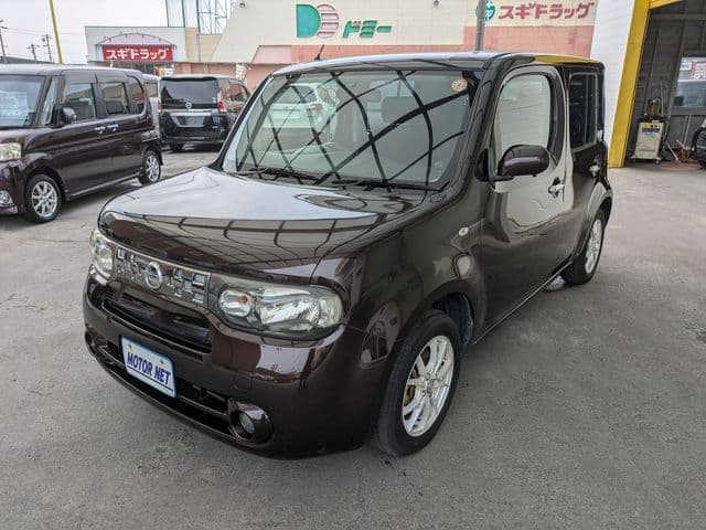 Car image 1