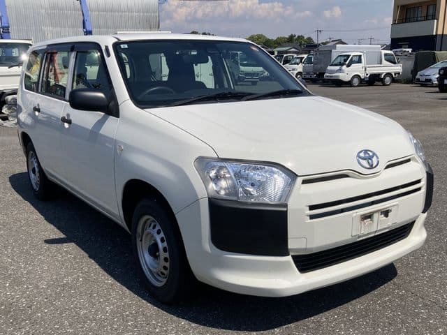 TOYOTA SUCCEED van 4WD