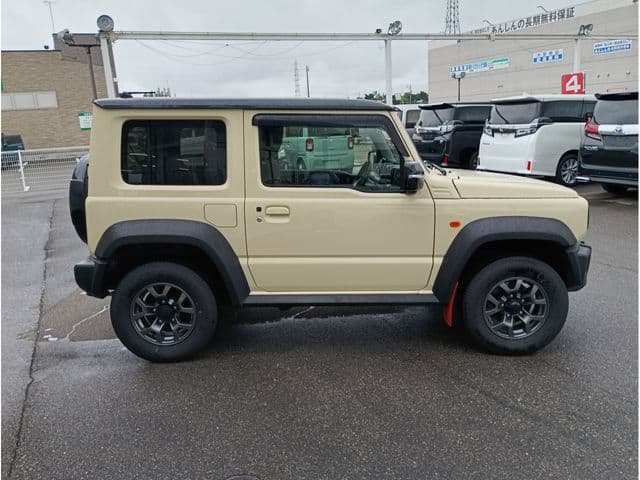 Car thumbnail 4