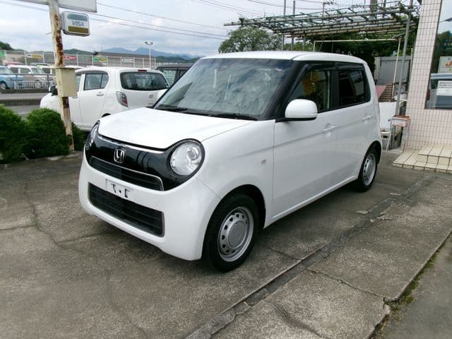 Car thumbnail 3