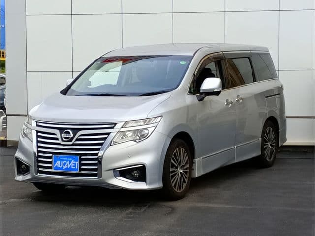 NISSAN