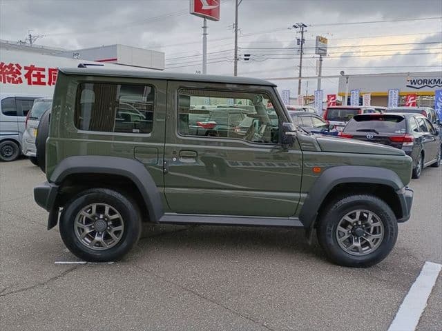 Car thumbnail 4