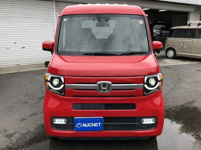 Car thumbnail 3