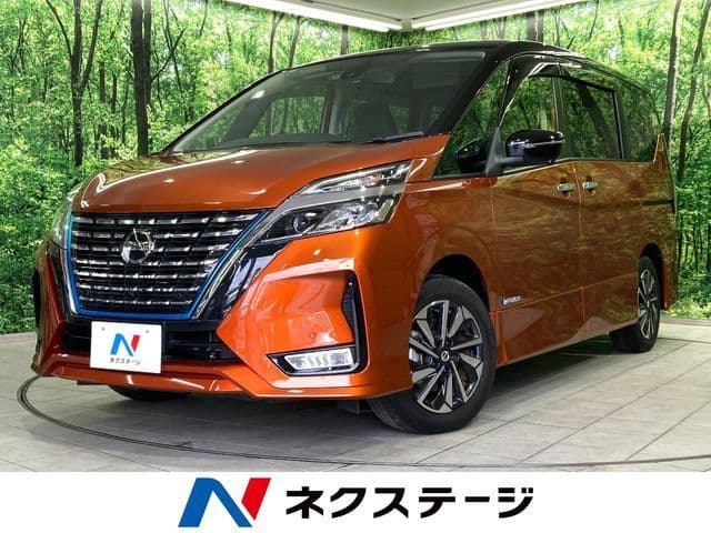 NISSAN