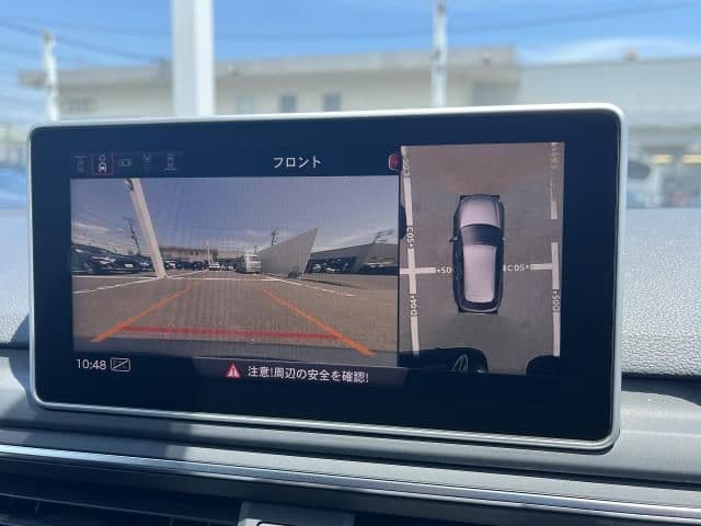 Car thumbnail 3