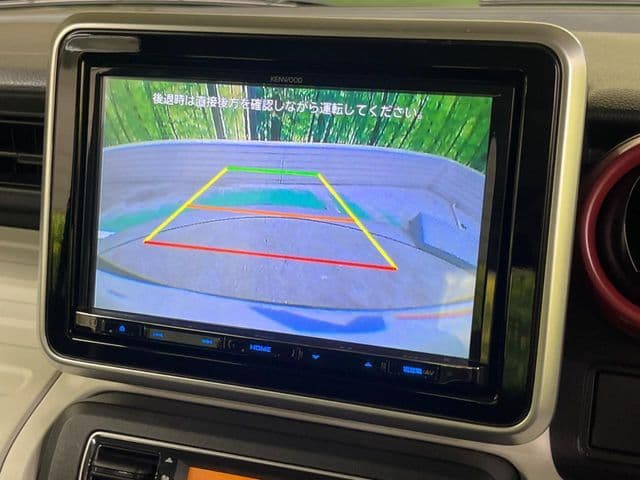 Car thumbnail 4