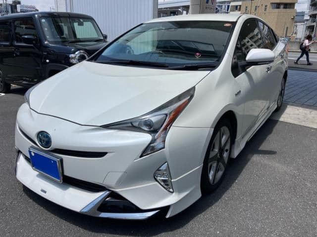 Car thumbnail 2