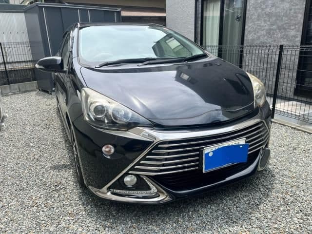 Car image 1