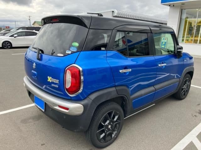 Car thumbnail 4
