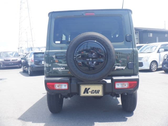 Car thumbnail 4