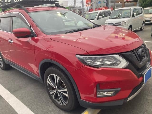 NISSAN