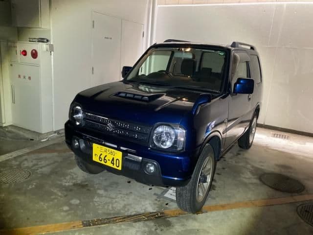 Car image 1