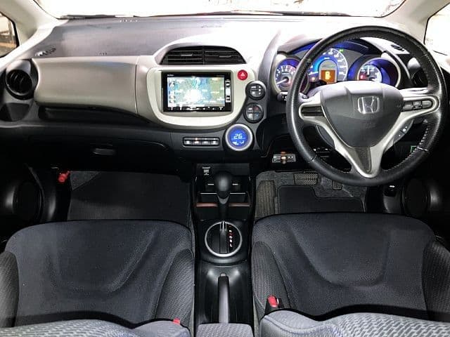 Car thumbnail 2
