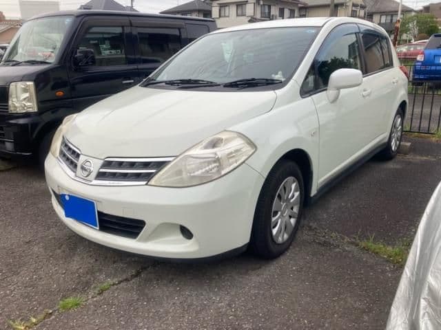 Car image 1