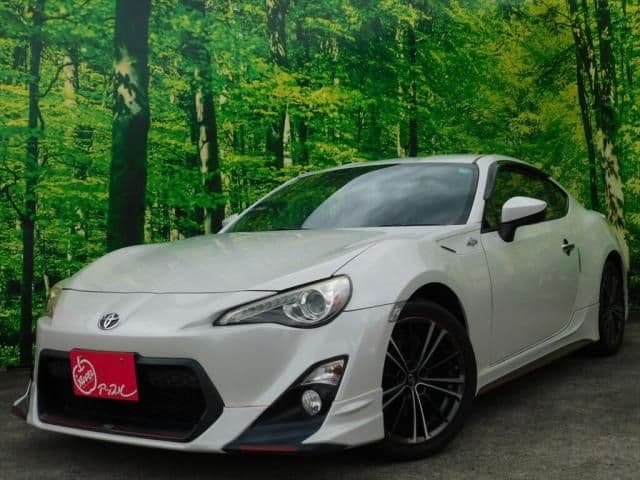 Car image 1