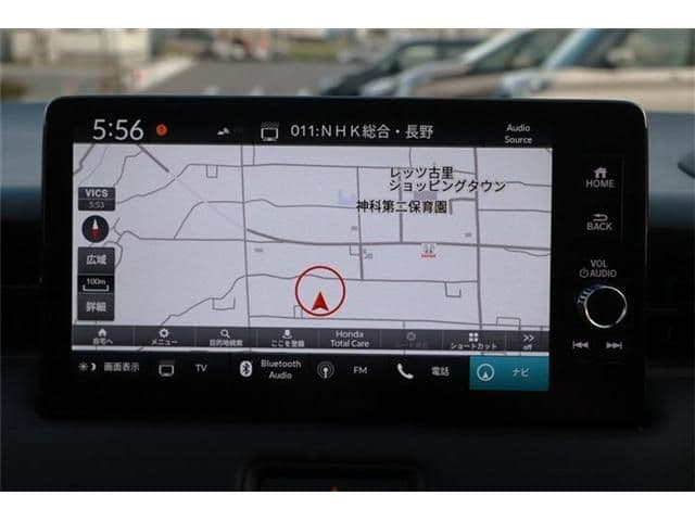 Car thumbnail 3
