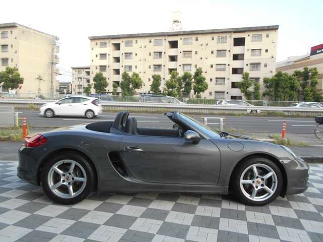 Car thumbnail 4