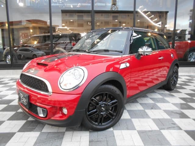Car image 1