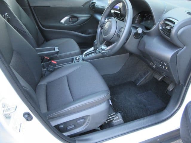 Car thumbnail 4