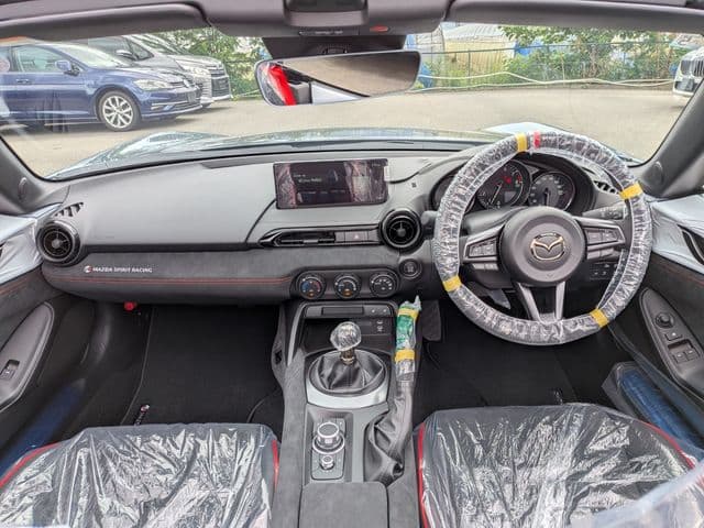 Car thumbnail 2