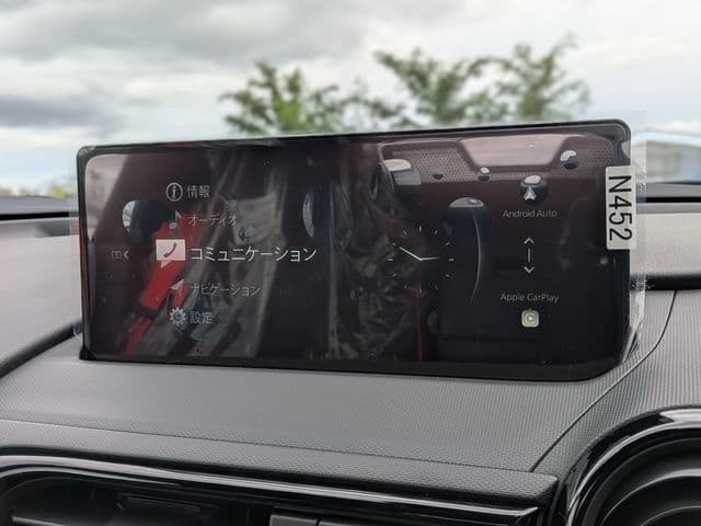 Car thumbnail 4