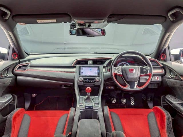 Car thumbnail 4
