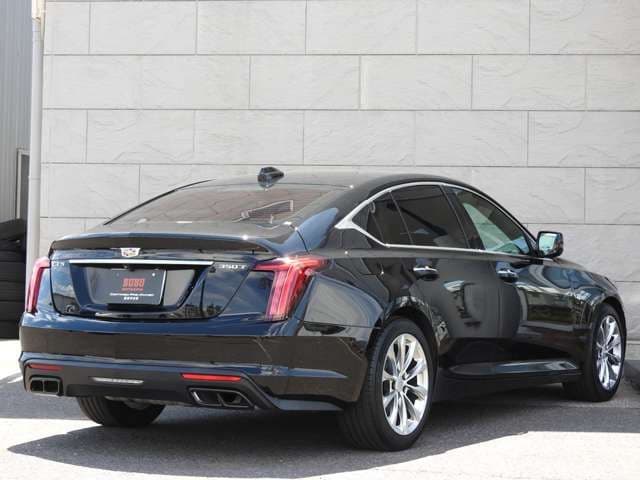 Car thumbnail 4