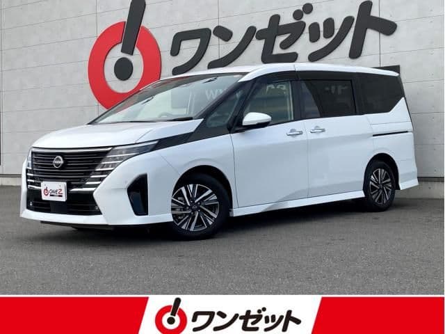 NISSAN