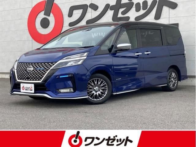 NISSAN