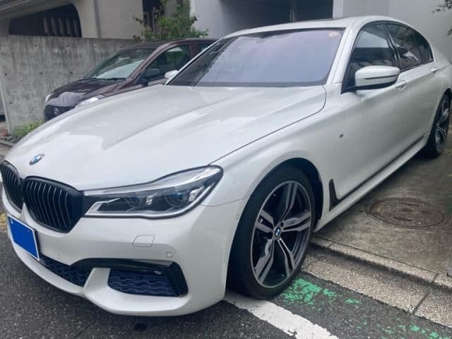 Car thumbnail 4