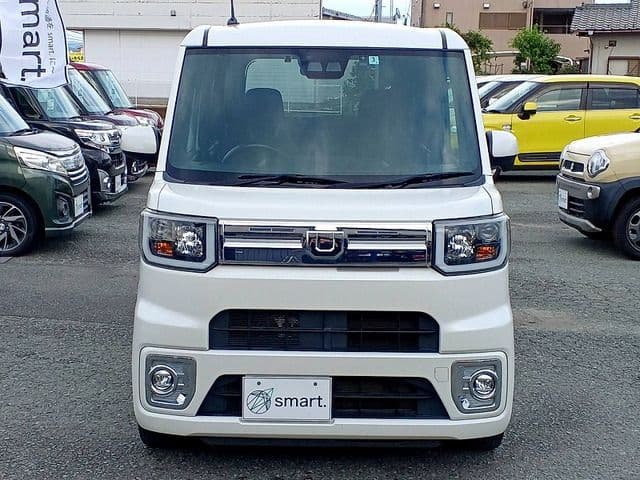 Car thumbnail 3