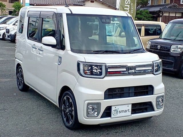 Car thumbnail 4