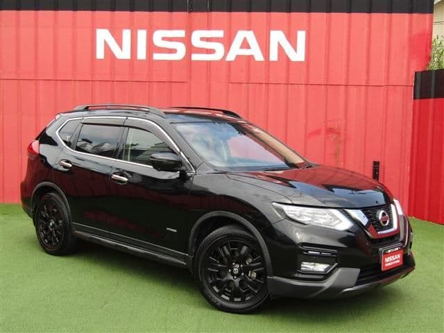 NISSAN