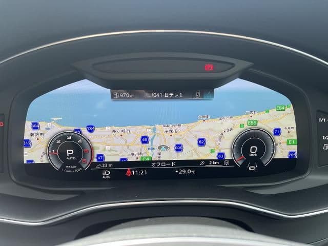 Car thumbnail 3