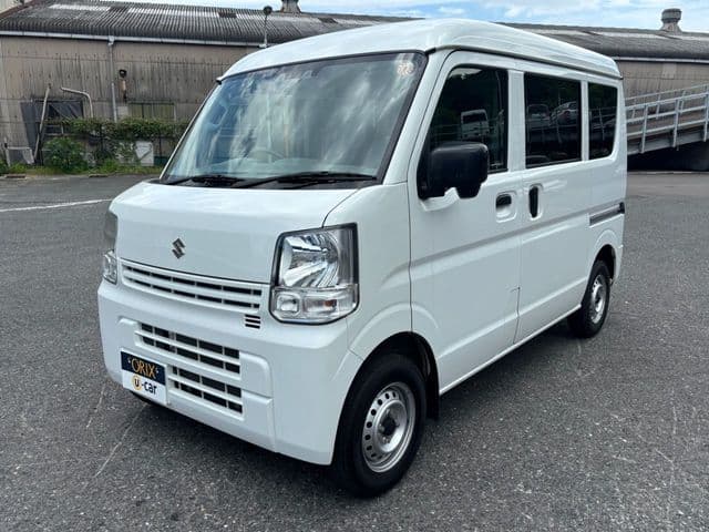 SUZUKI