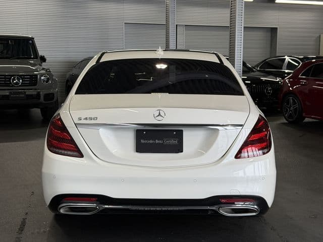 Car thumbnail 4