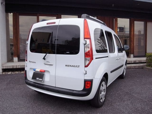 Car thumbnail 2