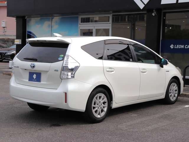 Car thumbnail 4