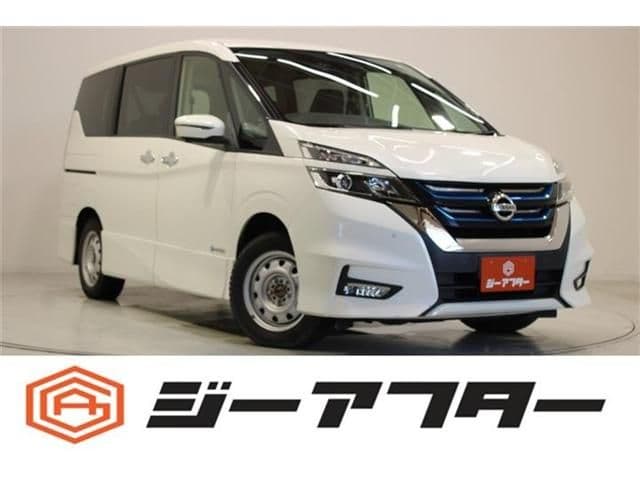 NISSAN
